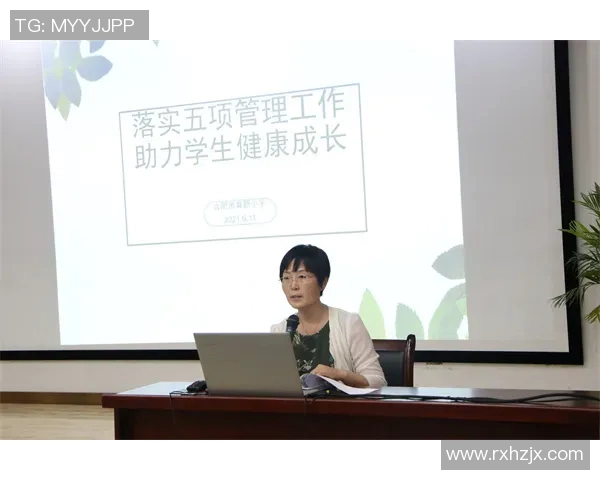 足球明星曹国栋的成长历程与职业生涯全景解析